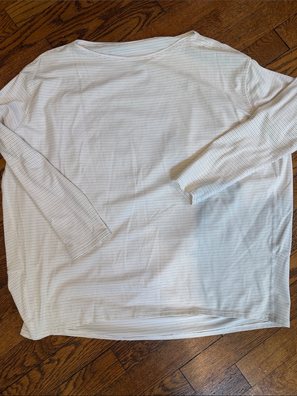 Lululemon Back in Action White Long Sleeve Tee with Subtle sparkle Pinstripes